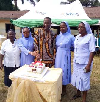 IMG-20181221-WA0004 FR. IBUDE CELEBRATES 25TH PRIESTLY ORDINATION ANNIVERSARY, LAUNCHES BOOK